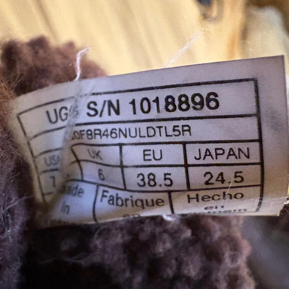 UGG Australia Brown Fraser Stout Shearling Combat Leather Lace-Up Winter Boots 7